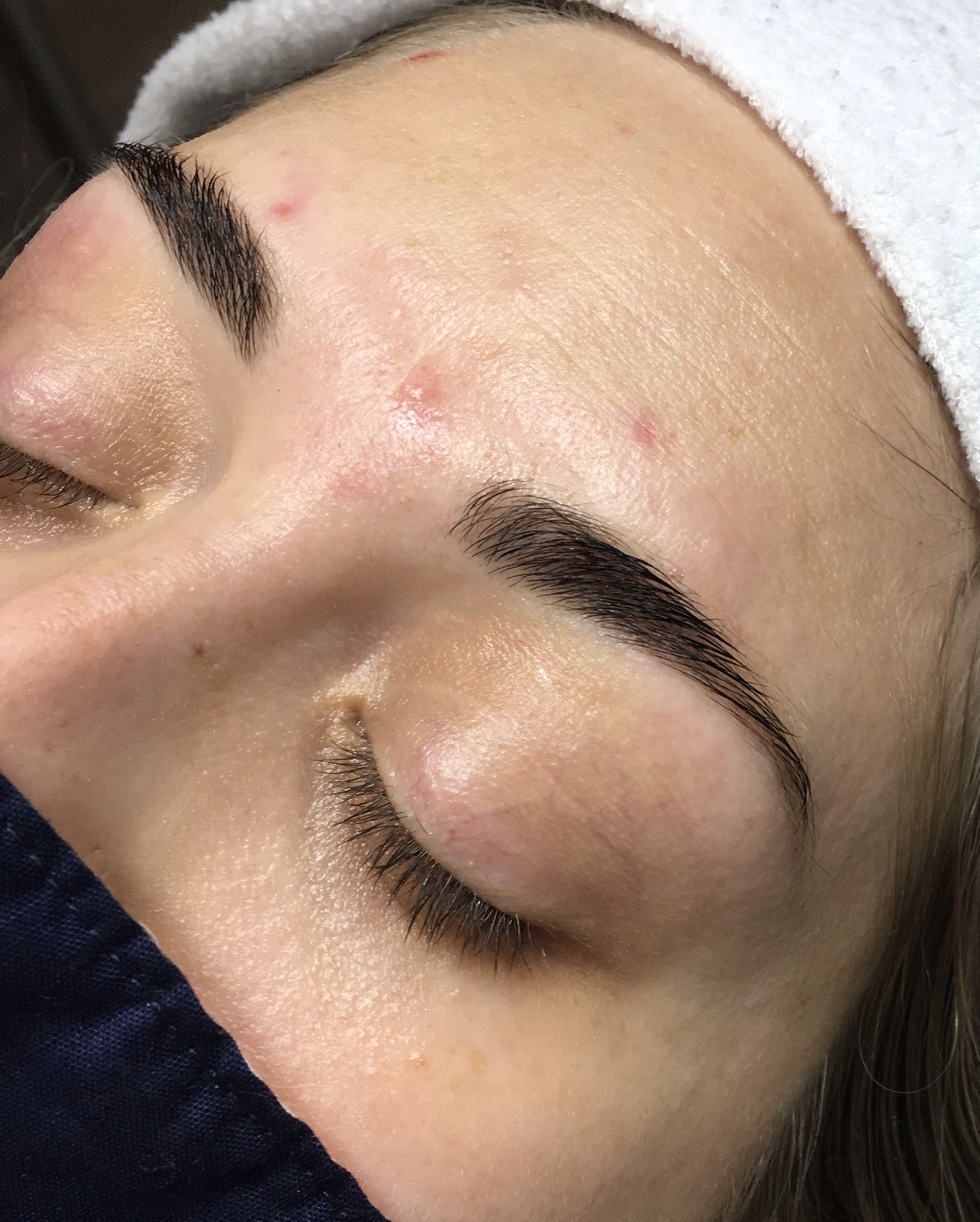 brow-lamination lashes